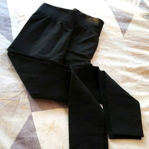 2 Black warm tights